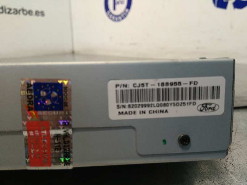 Recambio de pantalla multifuncion para ford kuga (cbs) trend referencia OEM IAM CJ5T18B955FD  