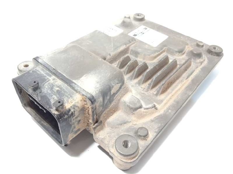 Recambio de modulo electronico para toyota land cruiser (j15) 2.8 cat referencia OEM IAM 896B160010  2760005002