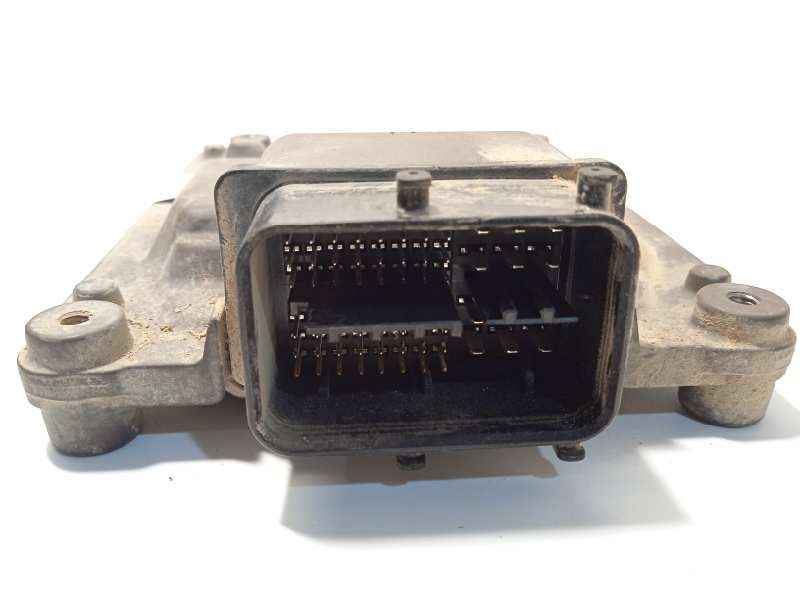 Recambio de modulo electronico para toyota land cruiser (j15) 2.8 cat referencia OEM IAM 896B160010  2760005002