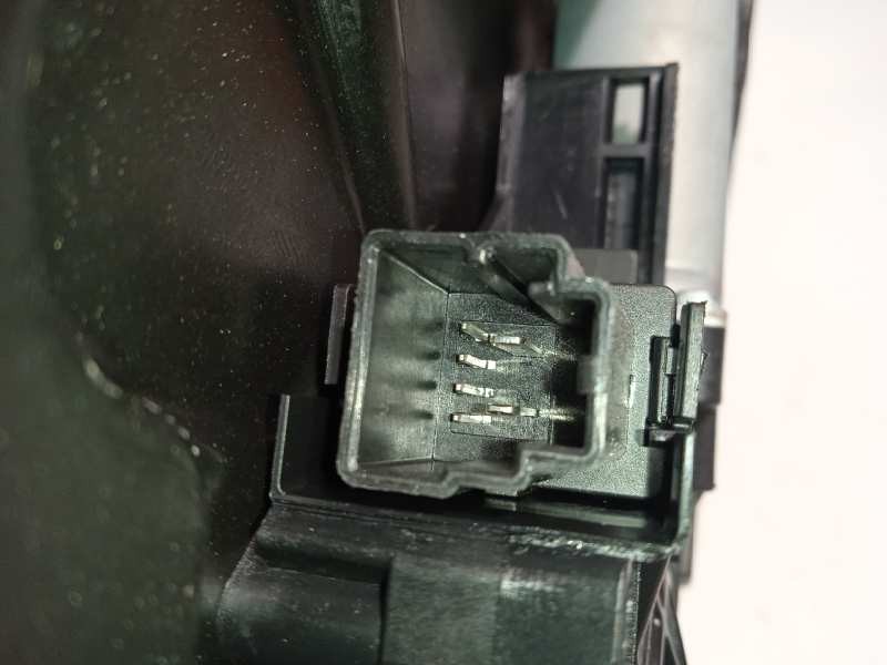 Recambio de elevalunas delantero izquierdo para volvo v40 2.0 cat referencia OEM IAM 31276215  966268103