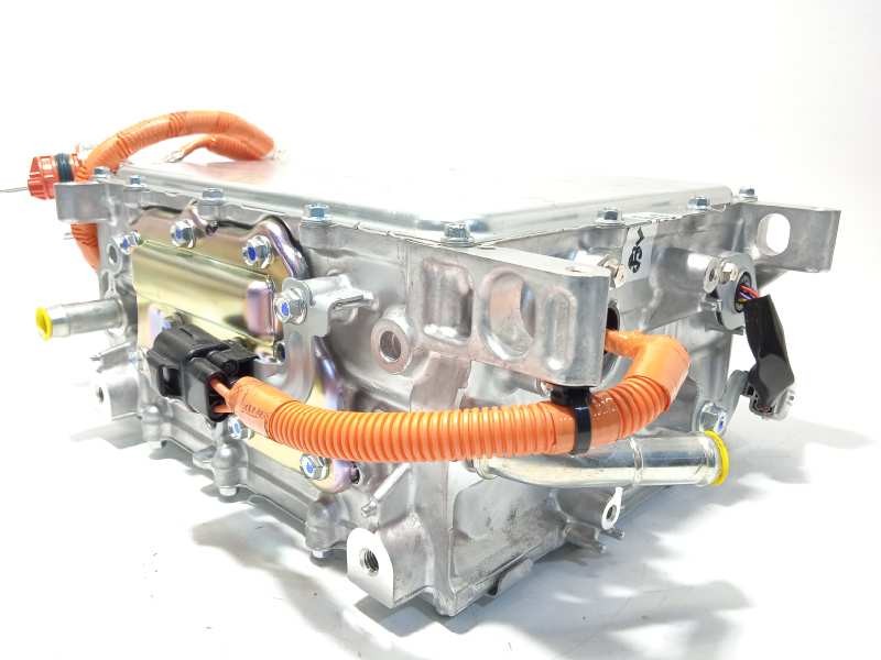 Recambio de convertidor potencia para mitsubishi outlander (gf0) phev kaiteki 4wd referencia OEM IAM W005T70272  9481A151