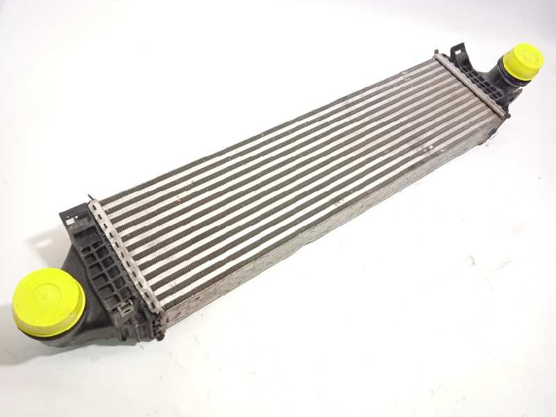 Recambio de intercooler para volvo v40 2.0 cat referencia OEM IAM 31338734  