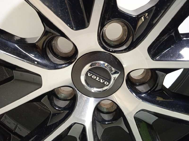 Recambio de llanta para volvo v40 2.0 cat referencia OEM IAM 31664557  32207147