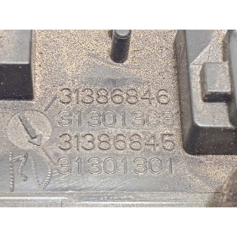 Recambio de maneta exterior porton para volvo v40 2.0 cat referencia OEM IAM 31301301  