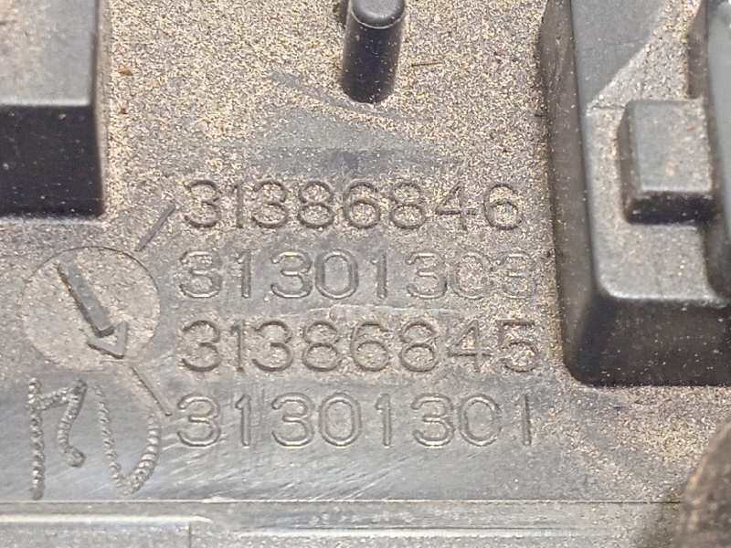 Recambio de maneta exterior porton para volvo v40 2.0 cat referencia OEM IAM 31301301  