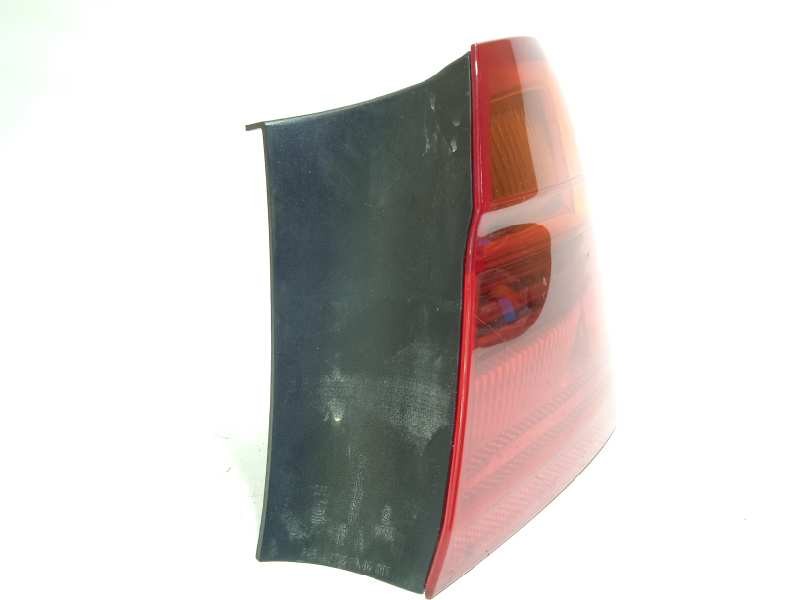 Recambio de piloto trasero derecho para bmw serie 3 berlina (e90) 318i referencia OEM IAM 6937458  63216937458