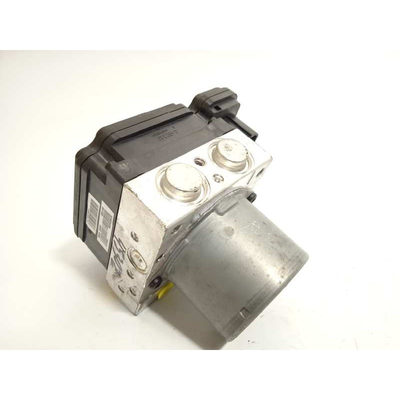 Recambio de abs para hyundai i20 active style active bluedrive referencia OEM IAM 58920C8250 6158945200 C858920550