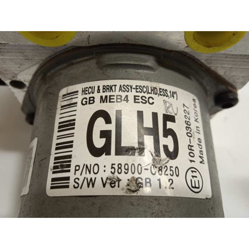 Recambio de abs para hyundai i20 active style active bluedrive referencia OEM IAM 58920C8250 6158945200 C858920550