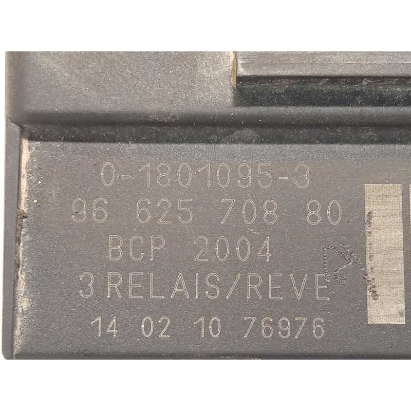 Recambio de caja precalentamiento para peugeot 308 active referencia OEM IAM 9662570880  