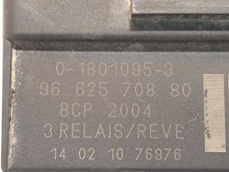 Recambio de caja precalentamiento para peugeot 308 active referencia OEM IAM 9662570880  