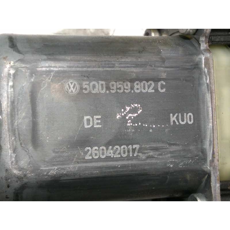 Recambio de elevalunas delantero izquierdo para volkswagen tiguan 2.0 tdi referencia OEM IAM 5NA837461  5Q0959802C
