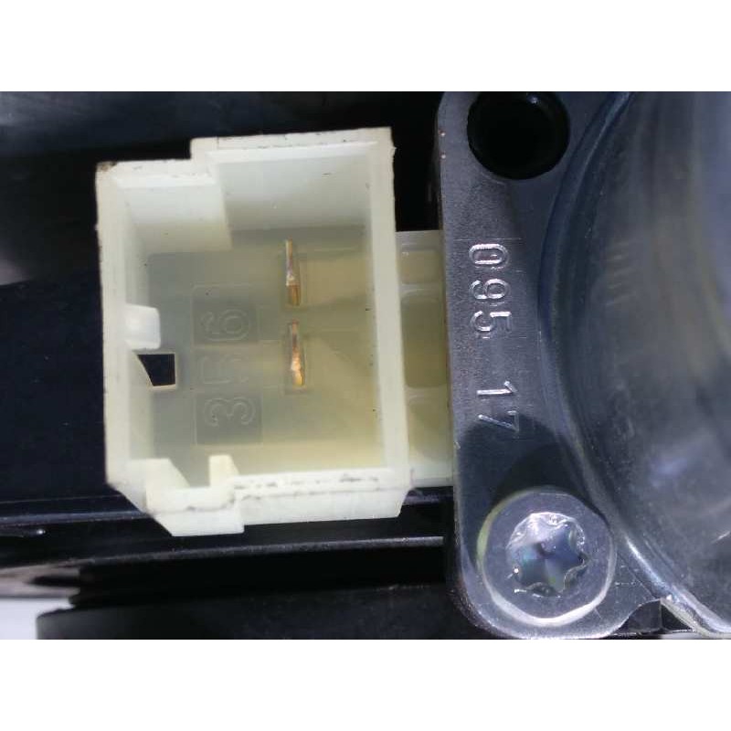 Recambio de elevalunas trasero derecho para volkswagen tiguan 2.0 tdi referencia OEM IAM 5NA839462C  5Q0959802A