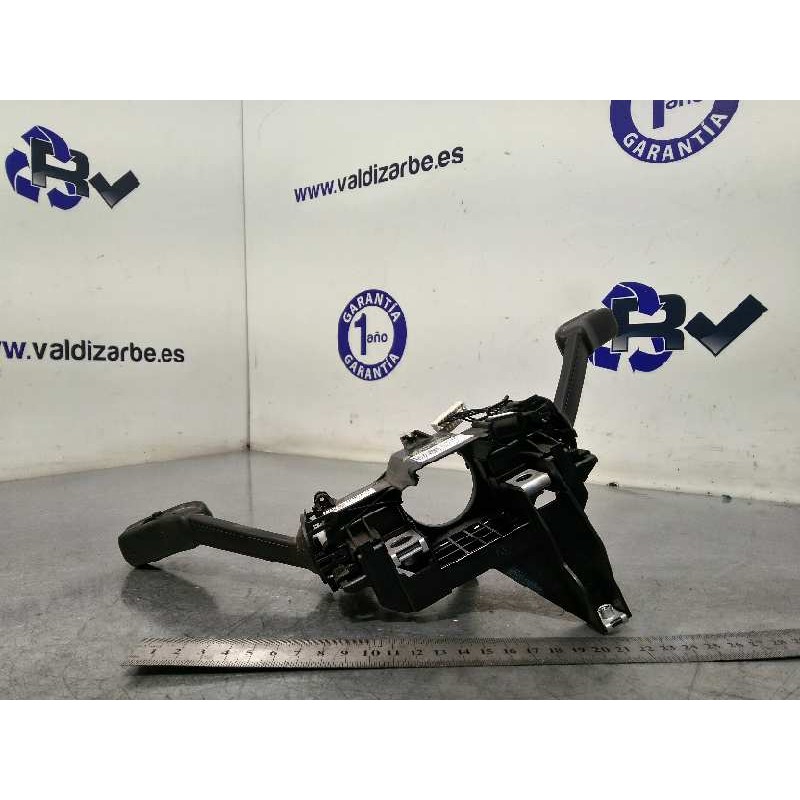 Recambio de mando intermitentes para volkswagen tiguan 2.0 tdi referencia OEM IAM 3Q0953521DM  