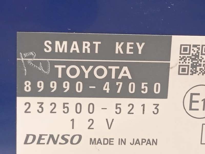 Recambio de modulo electronico para toyota prius (nhw30) plug-in hybrid advance referencia OEM IAM 8999047050  2325005213