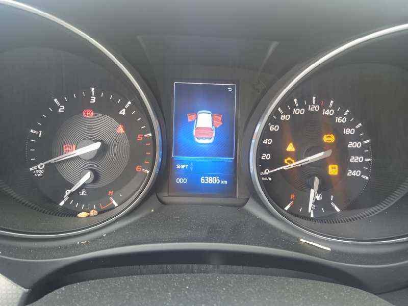 Recambio de cuadro instrumentos para toyota avensis touring sports advance referencia OEM IAM 8380005W81  