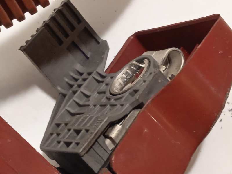 Recambio de modulo electronico para toyota prius (nhw30) plug-in hybrid advance referencia OEM IAM 8216447080  8216447080K