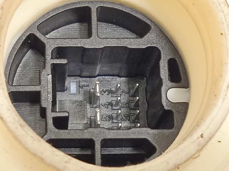 Recambio de elevalunas delantero derecho para toyota avensis touring sports advance referencia OEM IAM 857100505  C35419101