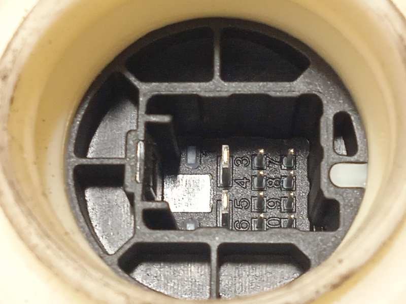 Recambio de elevalunas delantero izquierdo para toyota avensis touring sports advance referencia OEM IAM 857200505  8570202020