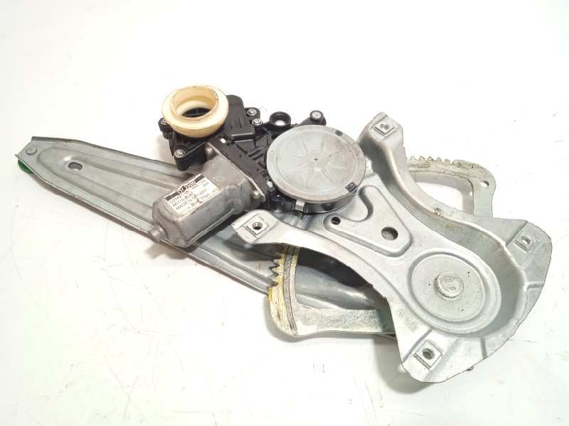 Recambio de elevalunas trasero derecho para toyota avensis touring sports advance referencia OEM IAM 8571005061  