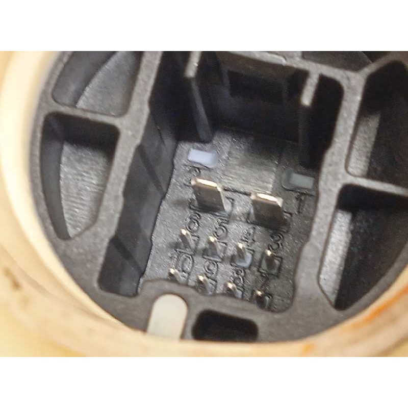 Recambio de elevalunas trasero derecho para toyota avensis touring sports advance referencia OEM IAM 8571005061  