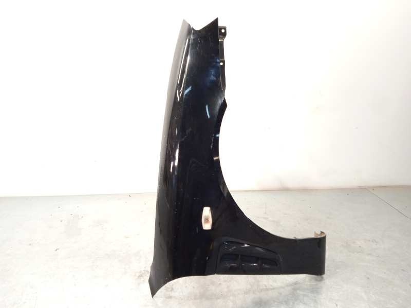 Recambio de aleta delantera derecha para hyundai coupe (gk) 1.6 fx referencia OEM IAM 663212C030  