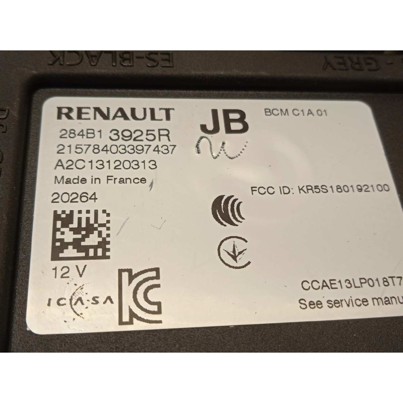 Recambio de centralita confort para renault clio v 1.0 tce referencia OEM IAM 284B13925R  