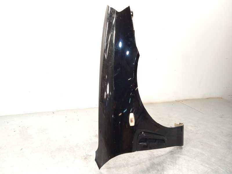 Recambio de aleta delantera derecha para hyundai coupe (gk) 1.6 fx referencia OEM IAM 663212C030  