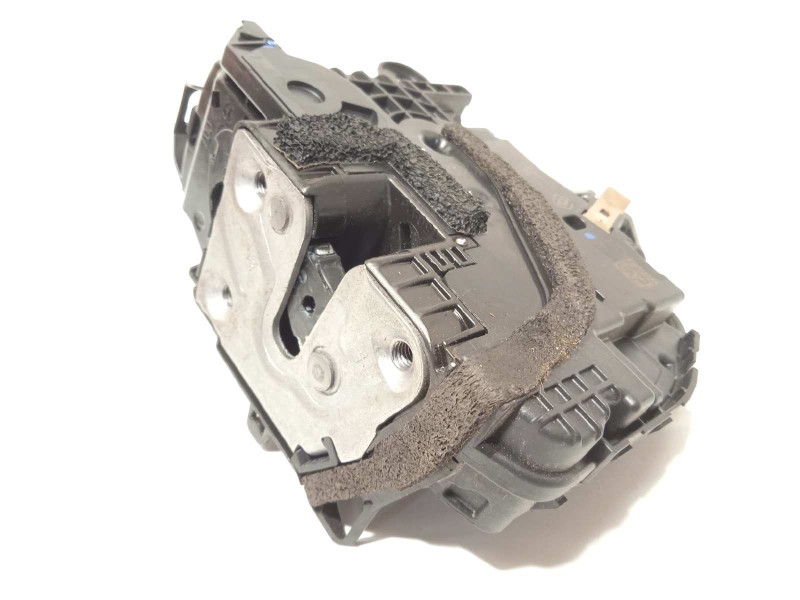 Recambio de cerradura puerta delantera derecha para renault clio v 1.0 tce referencia OEM IAM 805029595R  