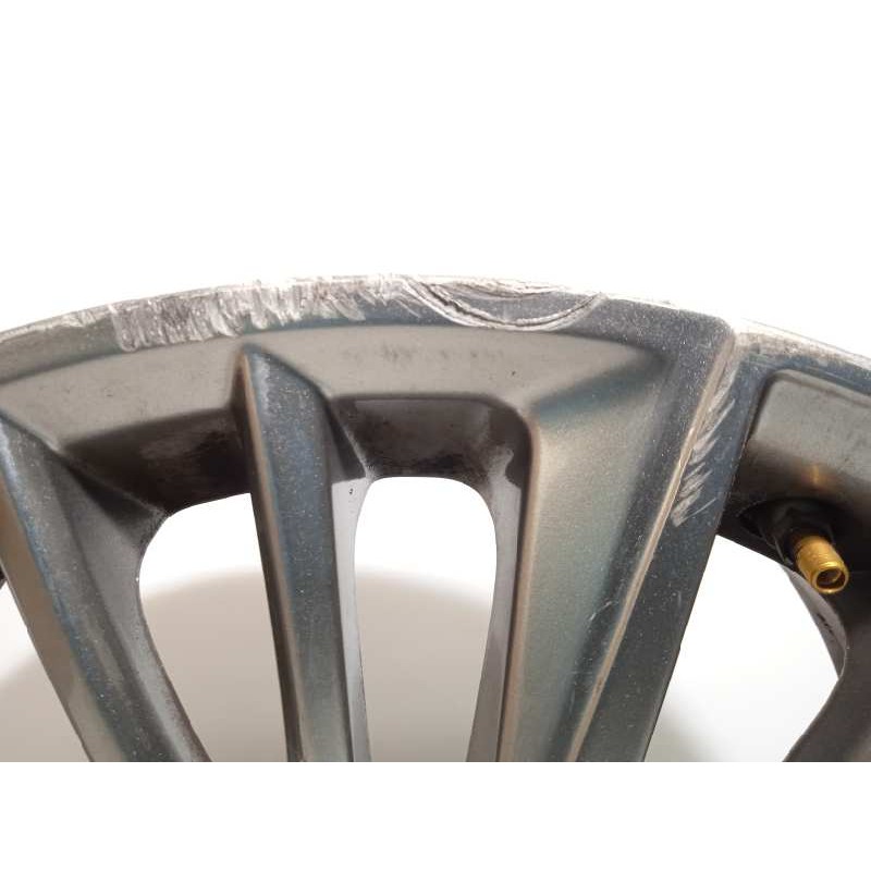 Recambio de llanta para toyota avensis touring sports advance referencia OEM IAM HL49311  4261105381