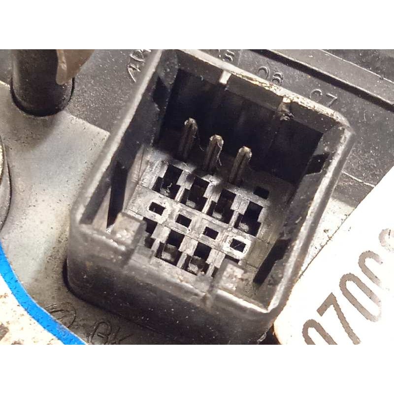 Recambio de retrovisor izquierdo para hyundai coupe (gk) 1.6 fx referencia OEM IAM 876102C350  