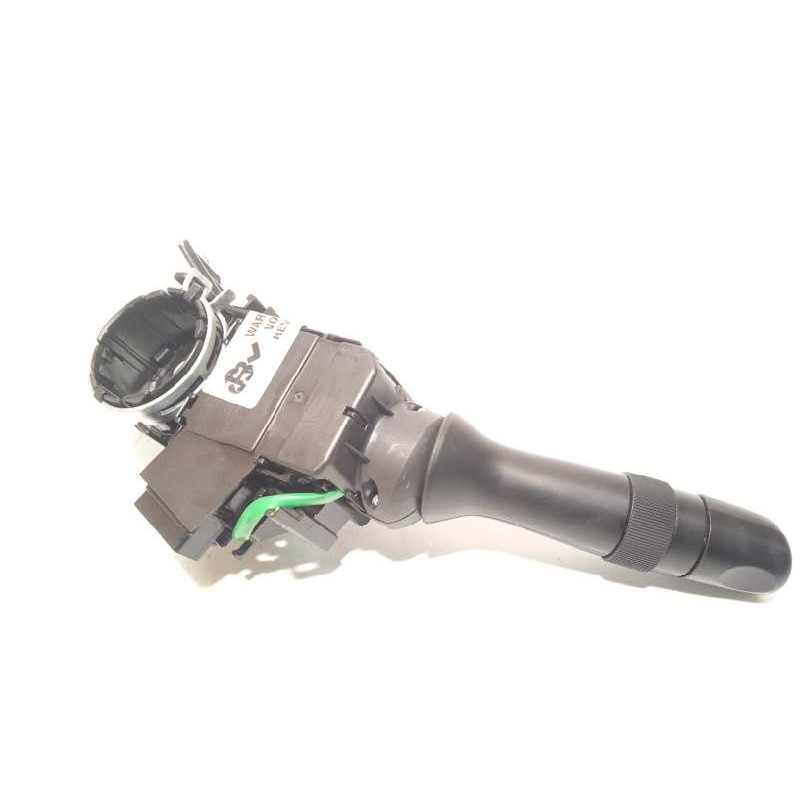 Recambio de mando luces para toyota avensis touring sports advance referencia OEM IAM 05190H58  