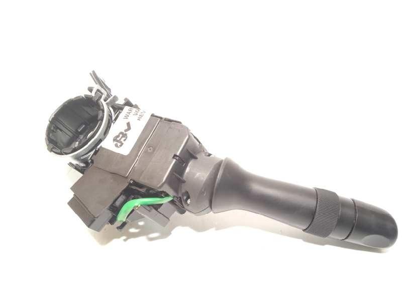 Recambio de mando luces para toyota avensis touring sports advance referencia OEM IAM 05190H58  