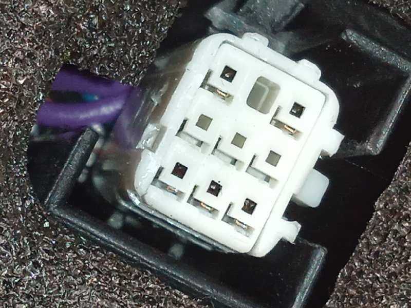 Recambio de retrovisor derecho para mazda 5 berl. (cr) 2.0 diesel cat referencia OEM IAM CC6569120DPZ  