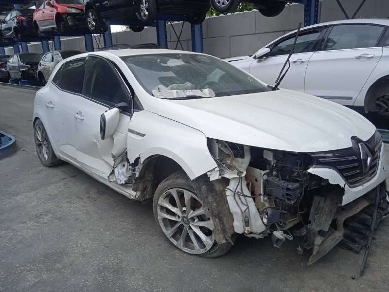 RENAULT MEGANE IV BERLINA 5P