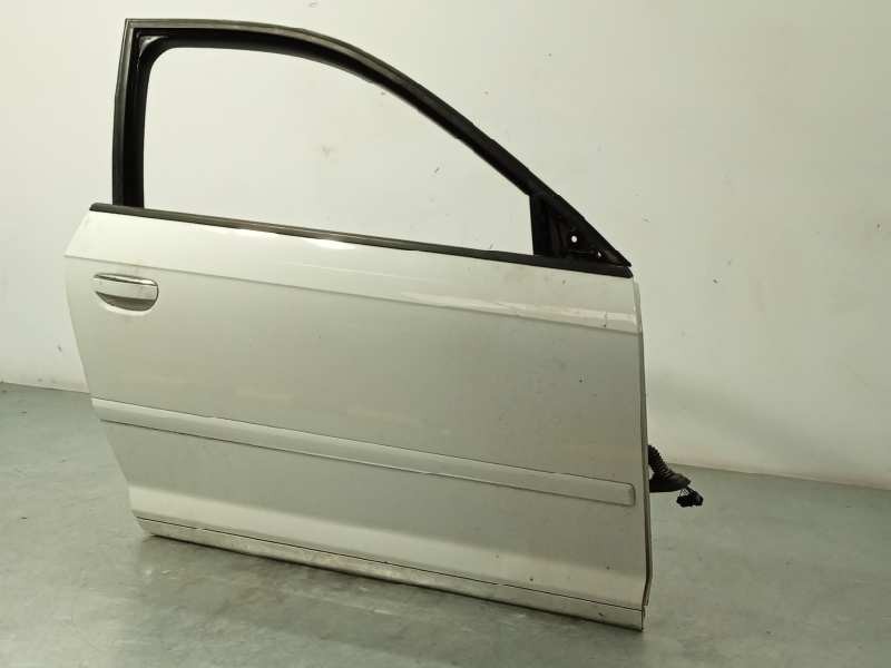 Recambio de puerta delantera derecha para audi a3 (8p) 1.6 tdi ambiente referencia OEM IAM 8P3831052D  