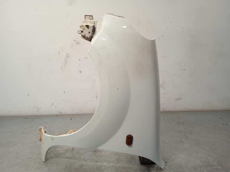 Recambio de aleta delantera izquierda para renault kangoo (f/kc0) 1.5 dci diesel referencia OEM IAM 7751718631  