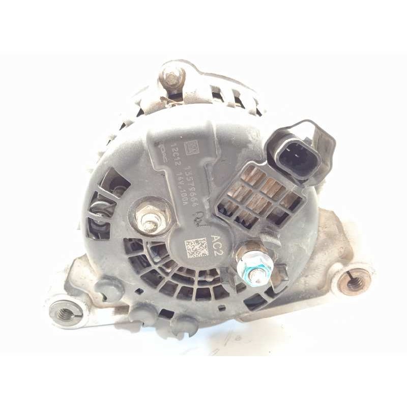Recambio de alternador para chevrolet aveo berlina hatchback 1.2 cat referencia OEM IAM 13579664  