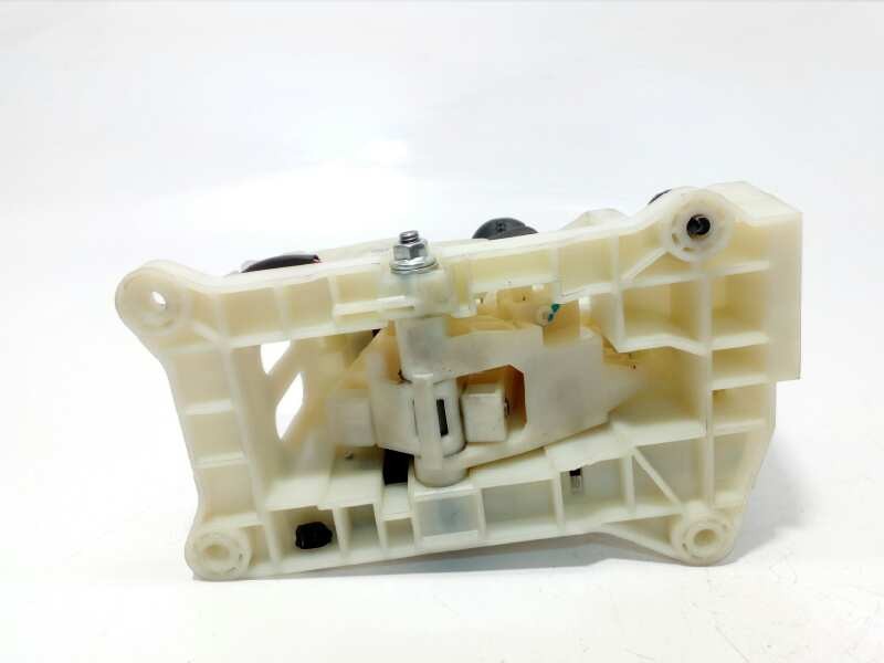 Recambio de palanca cambio para kia cee´d 1.6 crdi cat referencia OEM IAM 46700A2300KB  