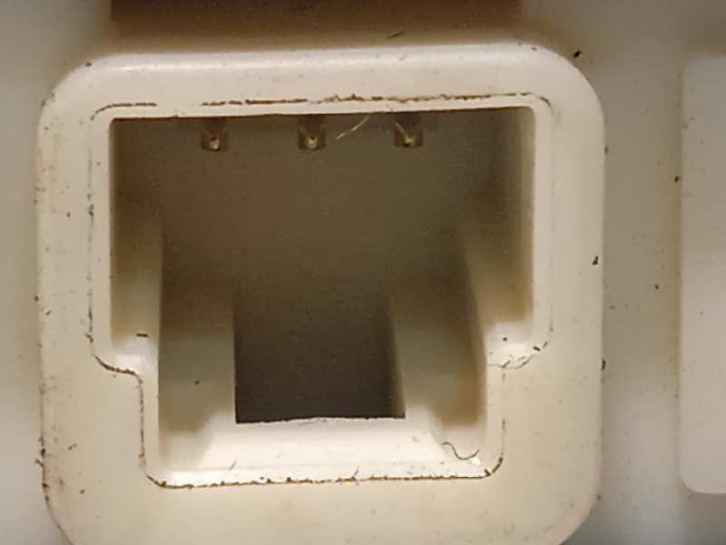 Recambio de maneta exterior porton para toyota avensis touring sports advance referencia OEM IAM 8484005050  