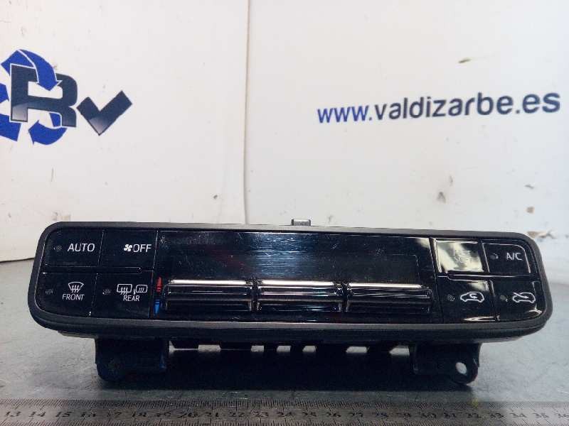 Recambio de mando climatizador para toyota auris 1.6 d-4d cat referencia OEM IAM 5590002820  