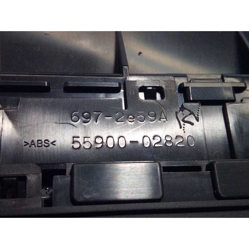 Recambio de mando climatizador para toyota auris 1.6 d-4d cat referencia OEM IAM 5590002820  