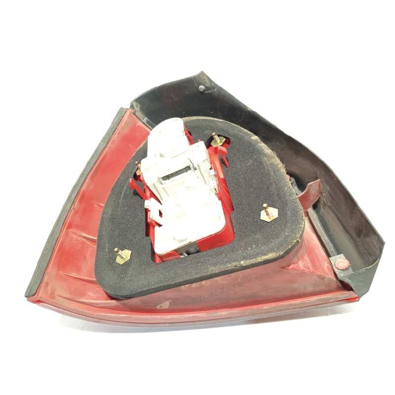 Recambio de piloto trasero derecho para audi a3 (8l) 1.9 tdi referencia OEM IAM 8L0945096B  