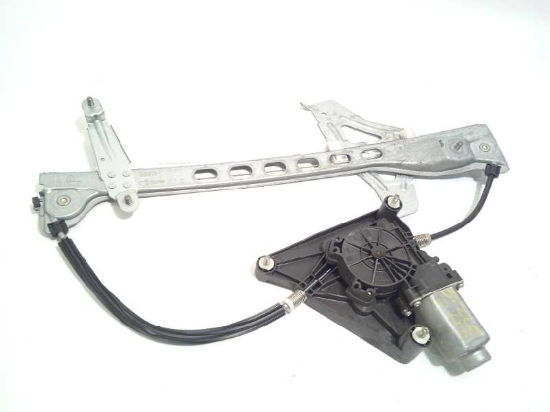 Recambio de elevalunas delantero derecho para toyota aygo 1.0 cat referencia OEM IAM 402662A  698100H031