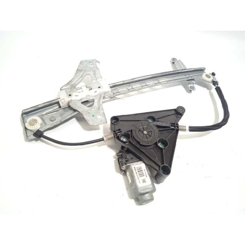 Recambio de elevalunas delantero derecho para toyota aygo 1.0 cat referencia OEM IAM 402662A  698100H031