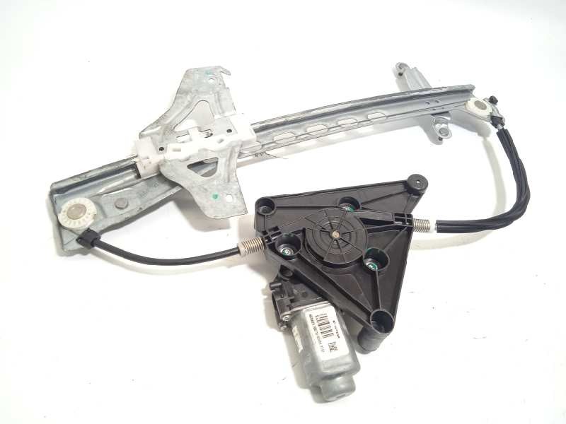 Recambio de elevalunas delantero derecho para toyota aygo 1.0 cat referencia OEM IAM 402662A  698100H031