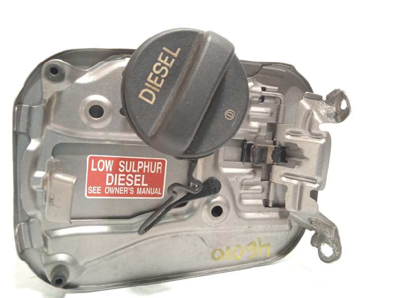 Recambio de tapa exterior combustible para toyota avensis touring sports advance referencia OEM IAM 7735005040  