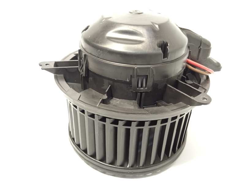 Recambio de motor calefaccion para opel meriva b 1.6 cdti dpf referencia OEM IAM T1019714Q  13369749