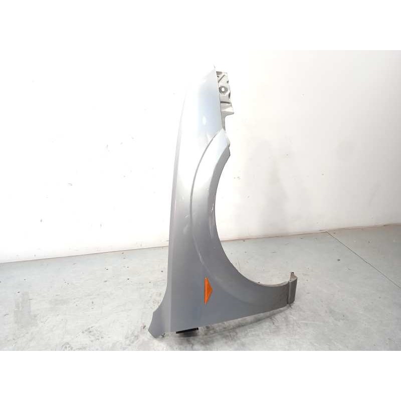 Recambio de aleta delantera derecha para ford mondeo turnier (ge) trend referencia OEM IAM 1204738  