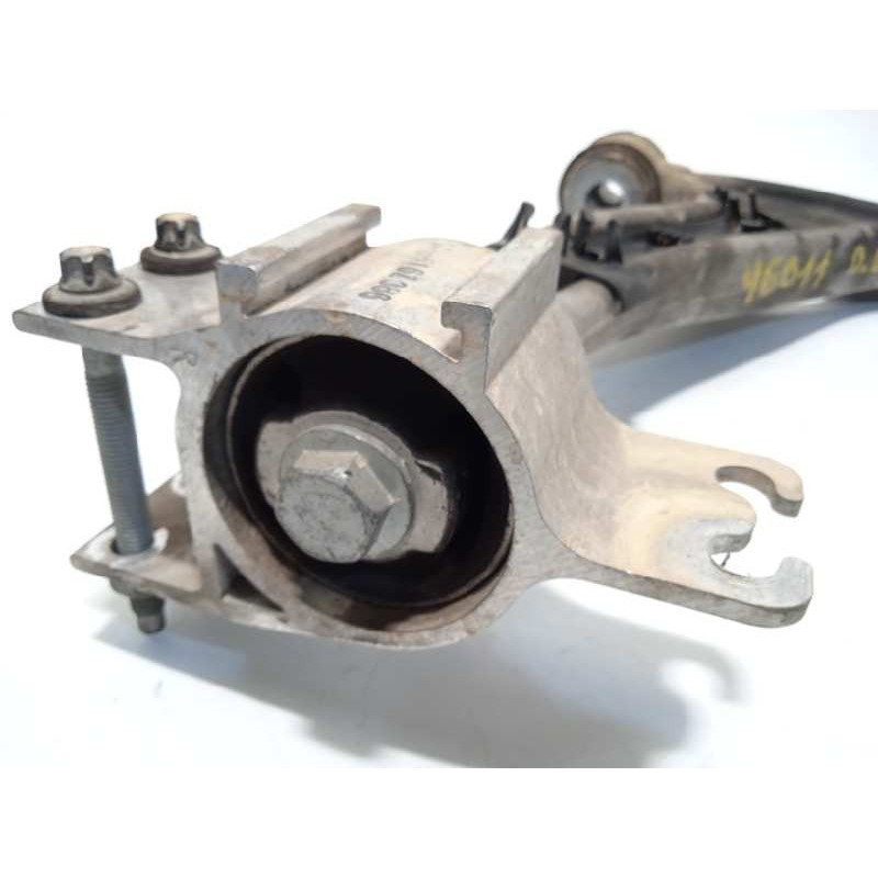 Recambio de brazo suspension inferior delantero derecho para infiniti q30 1.6 premium referencia OEM IAM 545005DA0A  