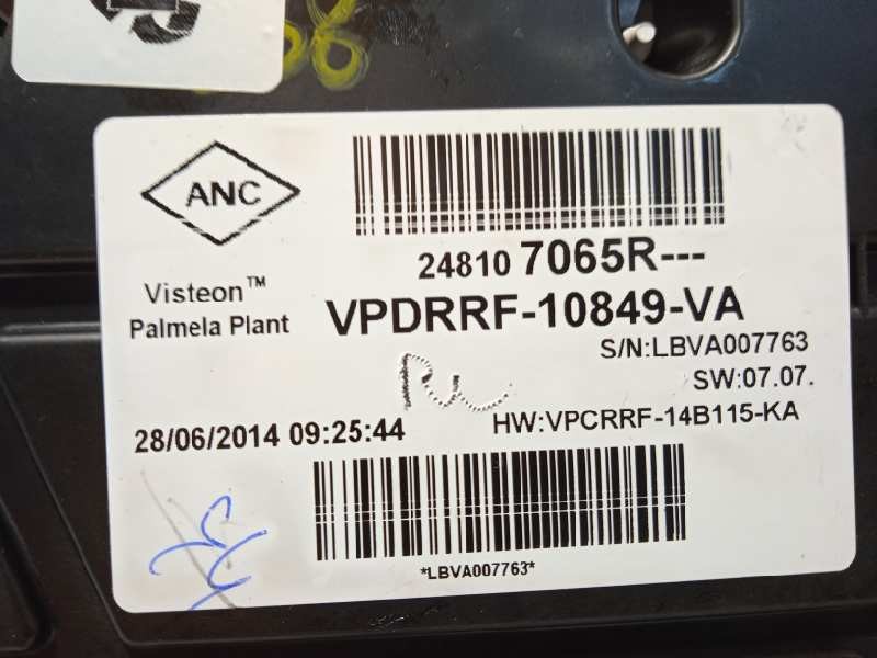 Recambio de cuadro instrumentos para renault captur 1.5 dci diesel fap energy referencia OEM IAM 248107065R  